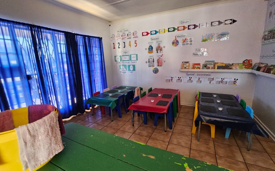 6 Bedroom Property for Sale in Potchefstroom North North West